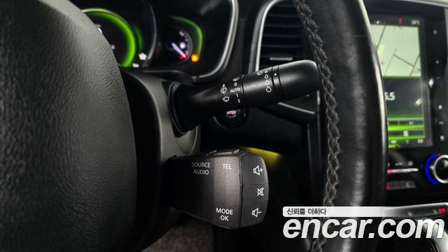 Renault Korea SM6 2016 — photo 14