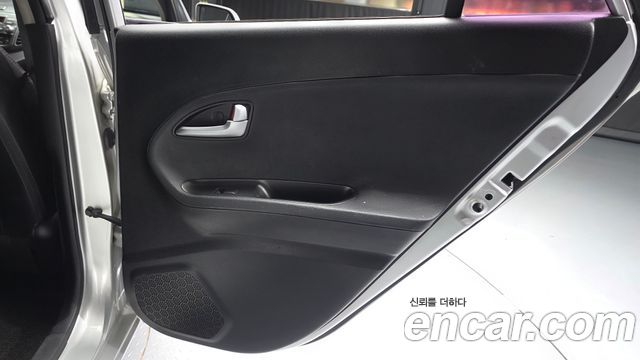 Kia morning 2015 — photo 15