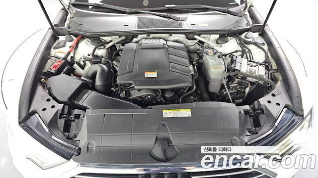 Audi A6 2021 — photo 6