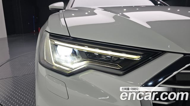 Audi A6 2021 — photo 8