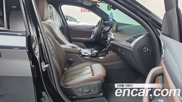 BMW X4 2025 — photo 16