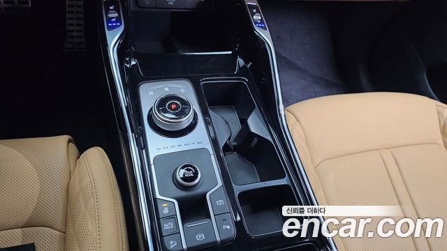 Kia Sorento 2022 — photo 12