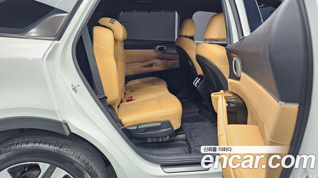 Kia Sorento 2022 — photo 18