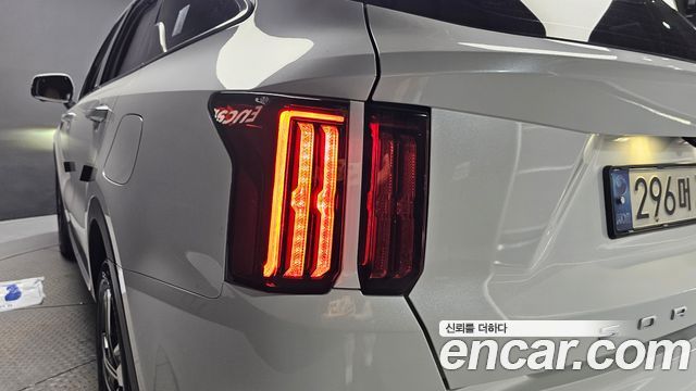 Kia Sorento 2022 — photo 9