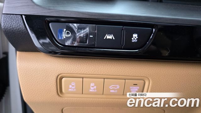Kia Canival 2023 — photo 25