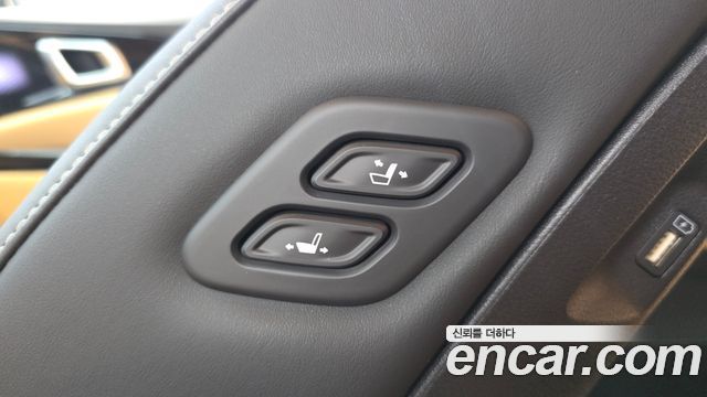 Kia Canival 2023 — photo 31