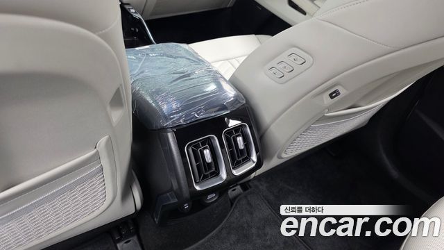 Kia Sorento 2025 — photo 32