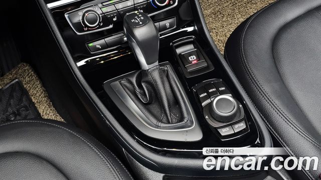 BMW 2-Series 2018 — photo 9