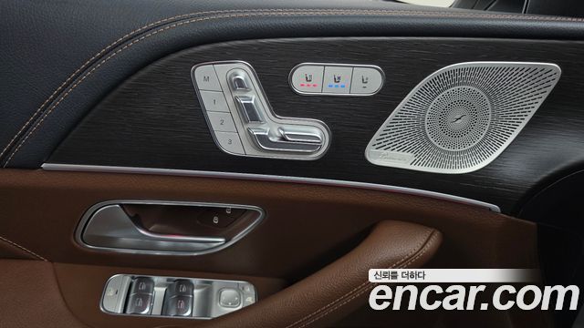 Mercedes-Benz GLE-Class 2024 — photo 34