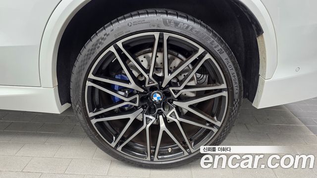 BMW X5M 2024 — photo 7