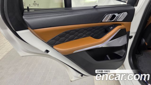 BMW X5M 2024 — photo 15