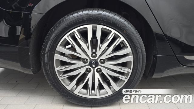 Kia K7 2020 — photo 5
