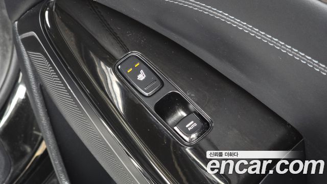 Kia K7 2020 — photo 23