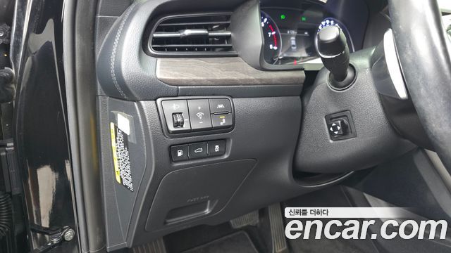 Kia K7 2020 — photo 25