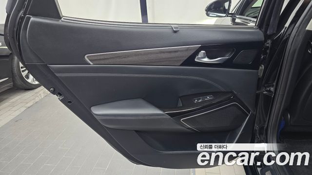Kia K7 2020 — photo 15