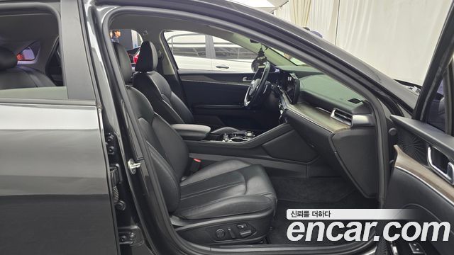 Kia K5 2020 — photo 11