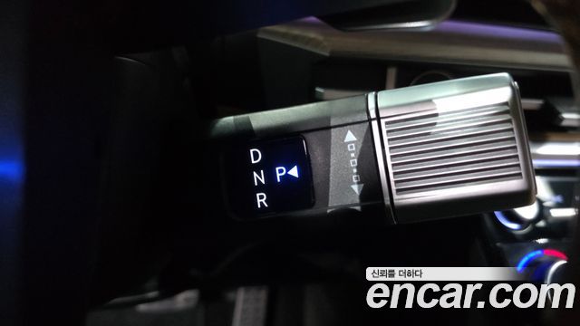 Hyundai Santafe 2024 — photo 9