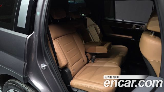 Hyundai Santafe 2024 — photo 11