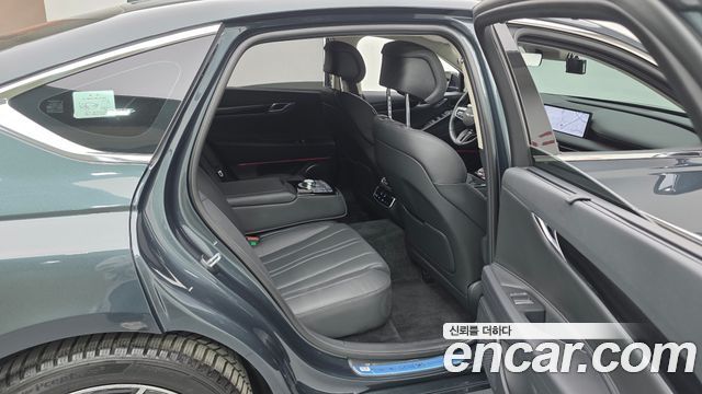 Genesis G80 2025 — photo 12