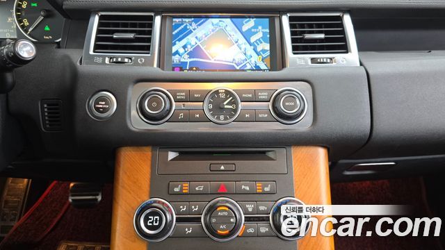 Land Rover Range Rover Sport 2013 — photo 13