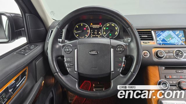 Land Rover Range Rover Sport 2013 — photo 14