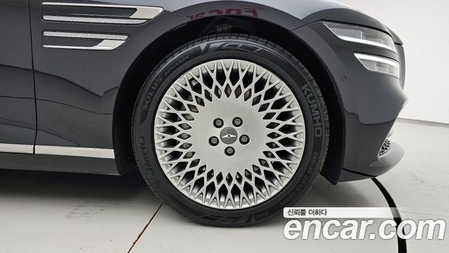 Genesis G80 2023 — photo 5