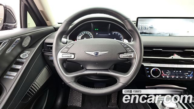 Genesis G80 2023 — photo 12