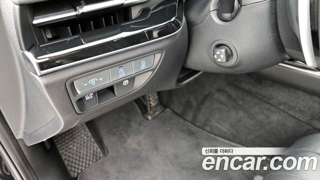 Genesis G80 2023 — photo 15