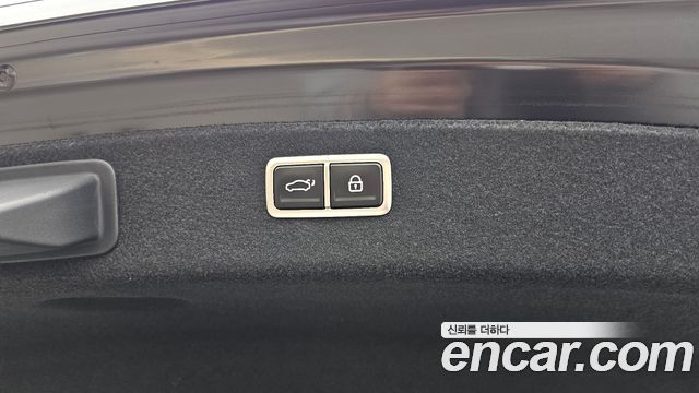 Genesis G80 2023 — photo 20