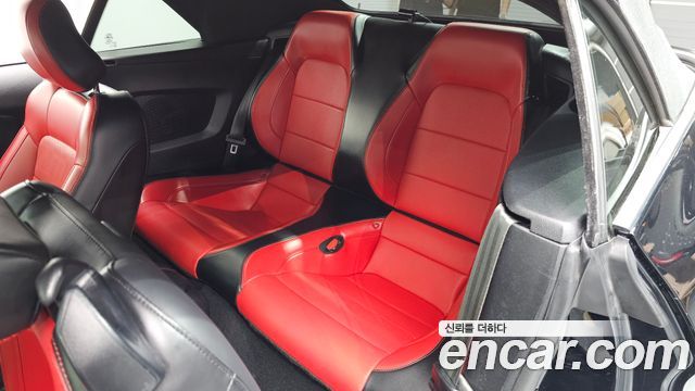 Ford Mustang 2021 — photo 17
