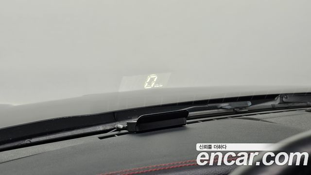 Ford Mustang 2021 — photo 30
