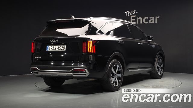 Kia Sorento 2023 — photo 2