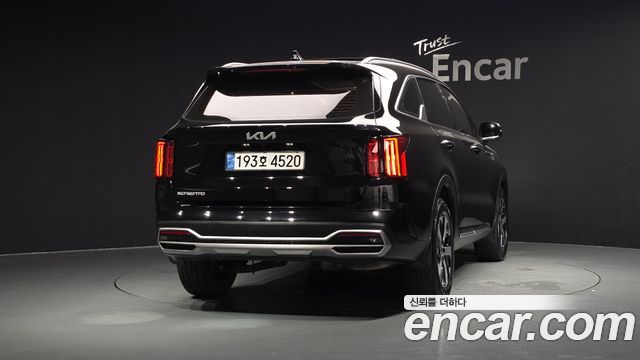 Kia Sorento 2023 — photo 4
