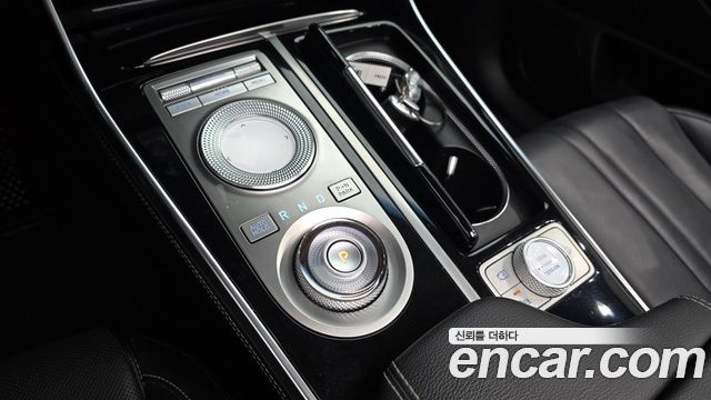 Genesis GV80 2022 — photo 12