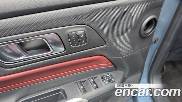 Ford Mustang 2024 — photo 27