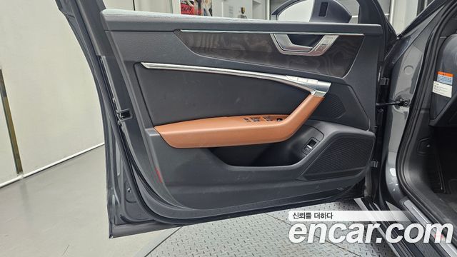 Audi A6 2020 — photo 14