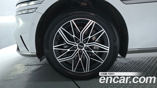 Genesis G90 2022 — photo 5