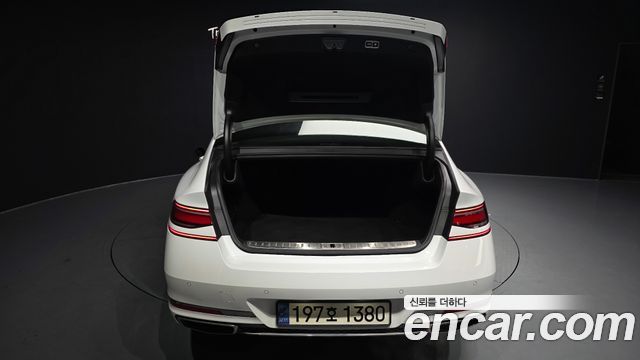 Genesis G90 2022 — photo 26