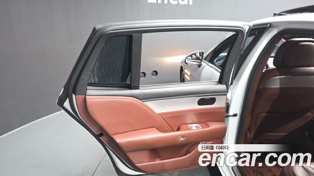 Genesis G90 2022 — photo 15