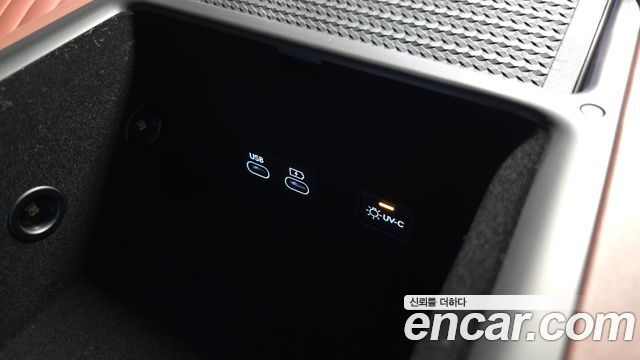 Genesis G90 2022 — photo 16