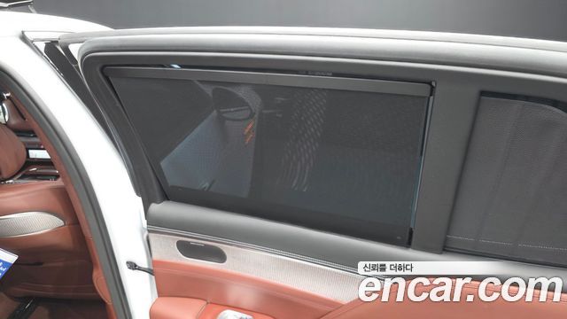 Genesis G90 2022 — photo 28