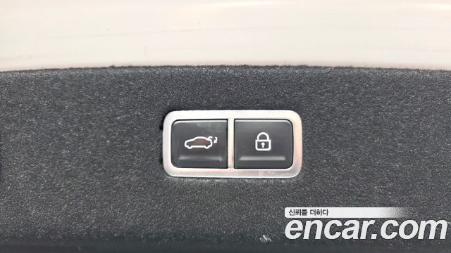 Genesis G90 2022 — photo 38