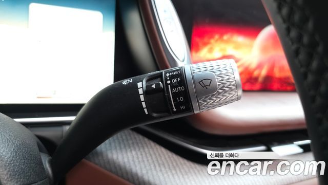 Genesis G90 2022 — photo 41