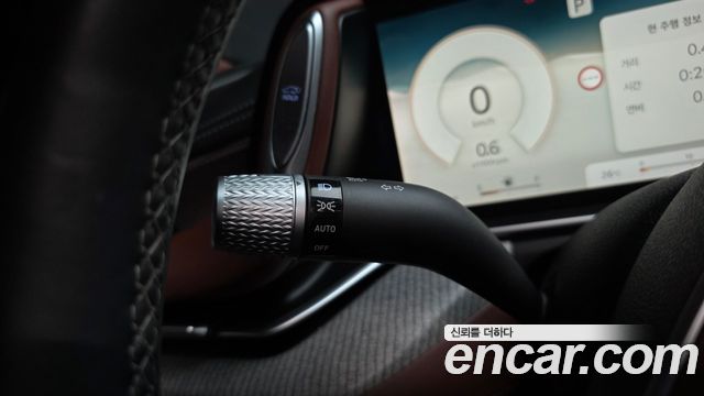 Genesis G90 2022 — photo 42