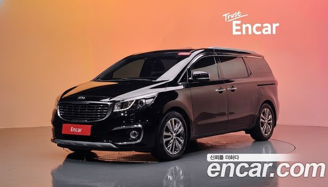 Kia Canival 2017 — photo 1
