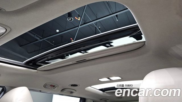 Kia Canival 2017 — photo 30