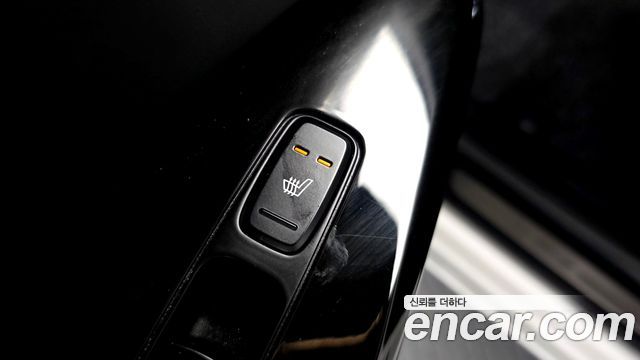 Kia K7 2020 — photo 24