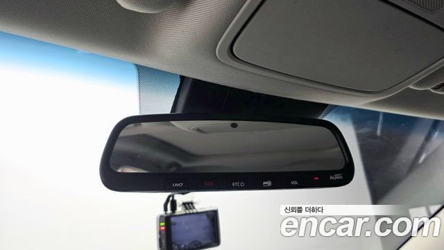 Kia K7 2020 — photo 27