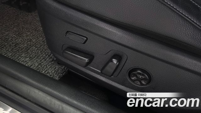 Kia K7 2020 — photo 32