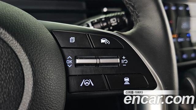 Hyundai Staria 2025 — photo 30